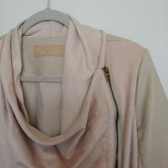 BlankNYC tan faux suede/faux leataher a-symmetrical zip jacket Medium - Picture 3 of 15